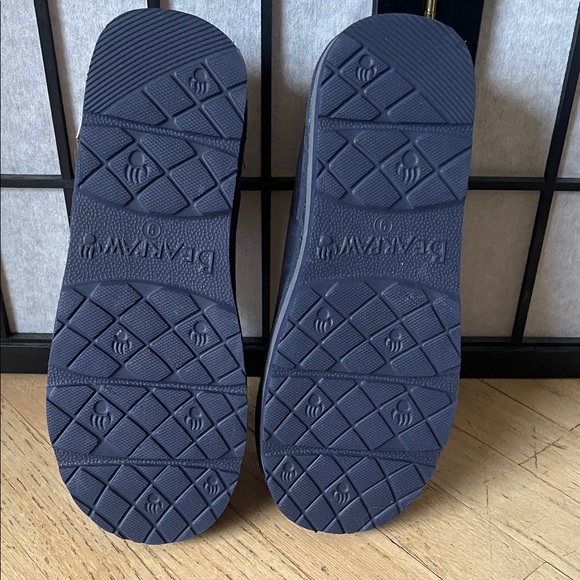 BearPaw Dark Blue Women's Slippers size 9- new - Picture 5 of 7